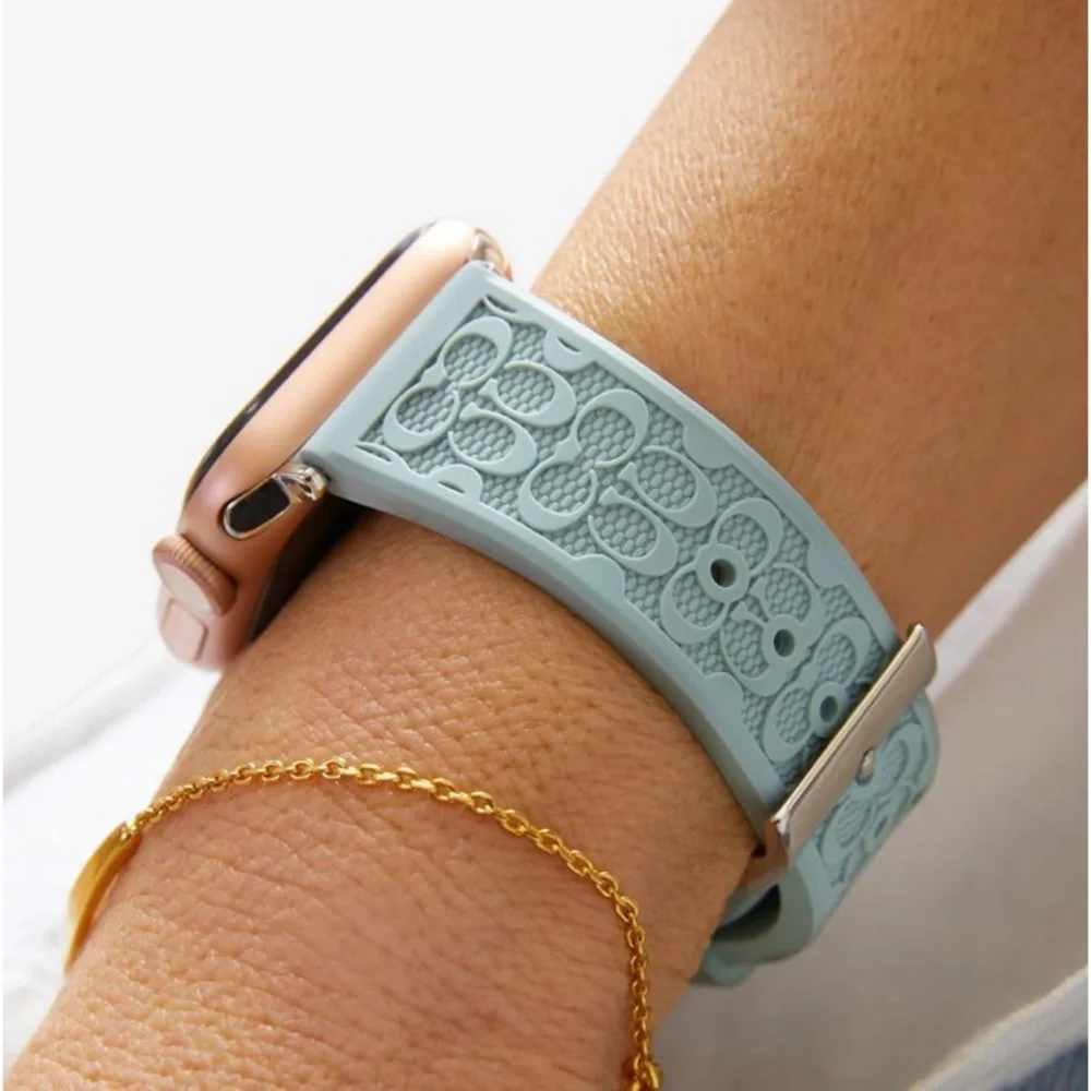 NEW Coach Apple Watch Strap - Picture 1 of 5
